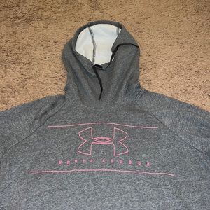Under Armor Hoddie